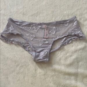 Women’s Sheer Lace Butterfly Hipster panties in Light Lavender